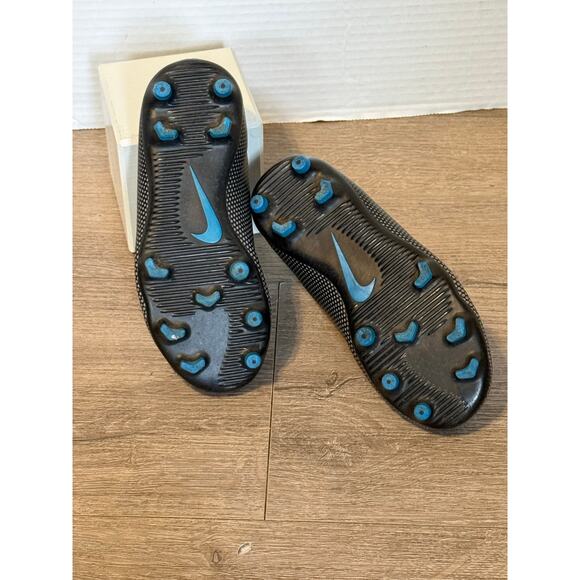 Nike Youth Soccer Cleats Size 11C Black Gray Blue Firm Ground FG - Picture 7 of 7
